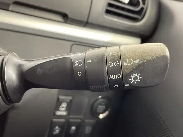 ダイハツ タント カスタム X SA 栃木県 2015(平27)年 4.2万km ナイトシャドーパープルクリスタルM ワンオーナー/禁煙車/純正ナビ(NSZH-W65DB)/(フルセグTV・Bluetooth・CD・SD・HDMI)/バックカメラ/片側パワースライドドア/スマートアシスト/ ・衝突軽減システム/ ・後方コーナーセンサー/HIDヘッドライト/オートライト/ハーフレザーシート/スマートキー/スペアキー/アイドリングストップ/フォグランプ/ドアバイザー/取扱説明書/保証書