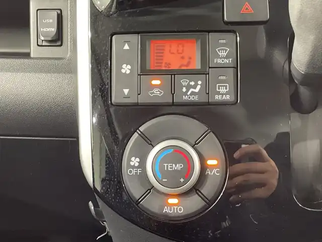 ダイハツ タント カスタム X SA 栃木県 2015(平27)年 4.2万km ナイトシャドーパープルクリスタルM ワンオーナー/禁煙車/純正ナビ(NSZH-W65DB)/(フルセグTV・Bluetooth・CD・SD・HDMI)/バックカメラ/片側パワースライドドア/スマートアシスト/ ・衝突軽減システム/ ・後方コーナーセンサー/HIDヘッドライト/オートライト/ハーフレザーシート/スマートキー/スペアキー/アイドリングストップ/フォグランプ/ドアバイザー/取扱説明書/保証書