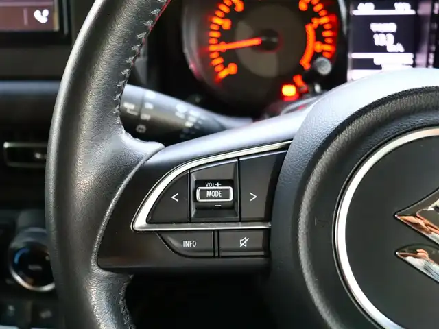スズキ ジムニー XC 福島県 2018(平30)年 7.9万km ブルーイッシュブラックパール3  純正ディスプレイオーディオ/ 純正バックカメラ/ クルーズコントロール/ スマートキー/ ETC/ 前左右シートヒーター/ 社外１６インチアルミホイル/ 純正LEDヘッドライト/ 純正フォグランプ/ 背面タイヤ/ 衝突軽減ブレーキ/ レーンアシスト