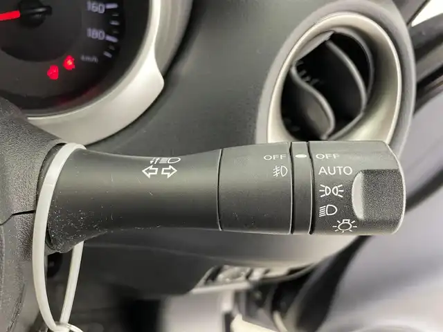 日産 ジューク 15RX アーバンセレクション 富山県 2015(平27)年 9万km スーパーブラック 社外ナビ(AM/FM/CD/DVD/BT)/フルセグTV/バックカメラ/エンジンスターター/ETC/横滑り防止装置/アイドリングストップ/LEDヘッドライト/フォグランプ/オートライト/プッシュスタート/スマートキー×2/純正フロアマット/保証書/取扱説明書