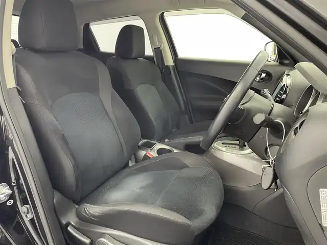日産 ジューク 15RX アーバンセレクション 富山県 2015(平27)年 9万km スーパーブラック 社外ナビ(AM/FM/CD/DVD/BT)/フルセグTV/バックカメラ/エンジンスターター/ETC/横滑り防止装置/アイドリングストップ/LEDヘッドライト/フォグランプ/オートライト/プッシュスタート/スマートキー×2/純正フロアマット/保証書/取扱説明書