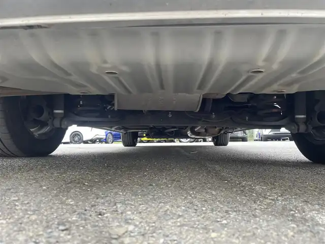 日産 セレナ e－パワー G 神奈川県 2020(令2)年 7.3万km シルバー