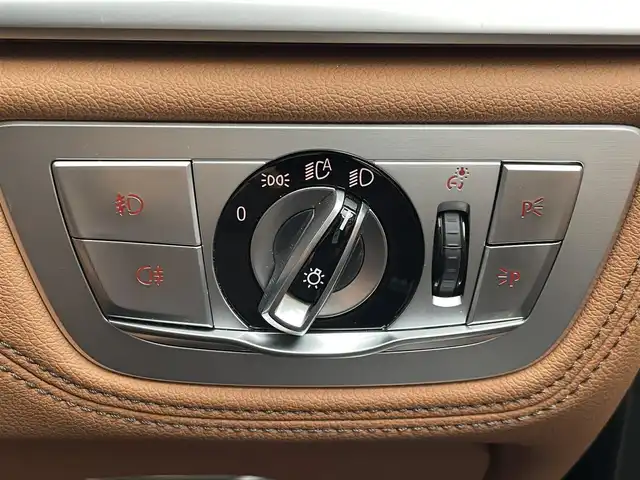 ＢＭＷ ７５０Ｌｉ Mスポーツ 愛知県 2019(平31)年 5.3万km サファイアブラックP サンルーフ/純正ナビ/（CD/DVD/BT/FM/AM）/フルセグTV/全方位カメラ/リアエンターテイメント/ハーマンカードンサウンド/ETC/純正21インチAW/インテリジェントセーフティ/ブラインドスポットモニター/レザーシート/全席メモリー付きパワーシート/全席シートヒーター/エアシート/ハンドルヒーター/取説、保証書/スペアキー