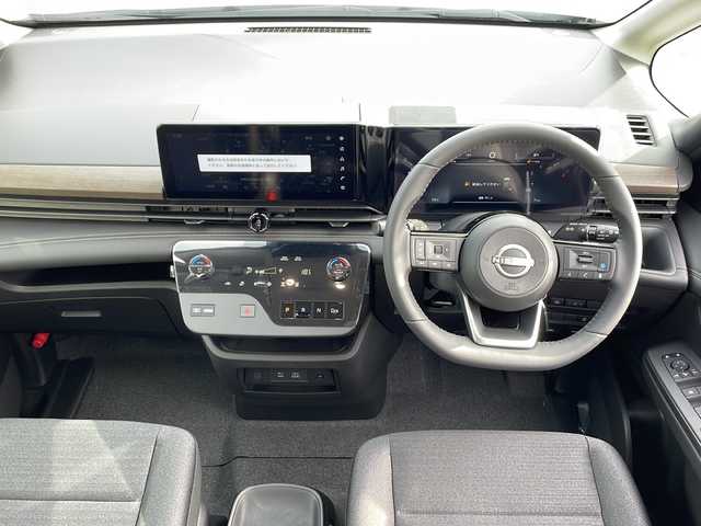 日産 セレナ e－パワー ハイウェイスター V 三重県 2025(令7)年 0.1千km プリズムホワイト 未使用車/純正ナビ/ドラレコ/ETC/デジタルインナーミラー/ハンズフリー電動スライド/レーダークルーズコントロール/レーンキープアシスト/ハンドルアシスト/オートブレーキホールド/衝突軽減/ワイヤレス充電/プロパイロット/LEDオートライト/電動格納ミラー