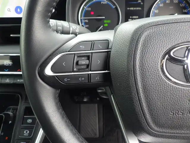 トヨタ ヴォクシー ハイブリッド S－G 千葉県 2023(令5)年 3.8万km ホワイトパールクリスタルシャイン 205/60R16/Toyota Safety Sense/・プリクラッシュセーフティ/・レーンディパーチャーアラート/・オートハイビーム/・レーダークルーズコントロール/左パワースライドドア/右イージークローザードア/10.5インチ純正コネクティッドナビ/地デジTV/【DVD/CD再生機能　Bluetooth接続】/バックカメラ/革巻きステアリング/ステアリングスイッチ/ETC（2.0）/LEDヘッドライト/ウインカーミラー/クリアランスソナー/純正16インチアルミホイル/サイド/カーテンエアバッグ/スマートキー