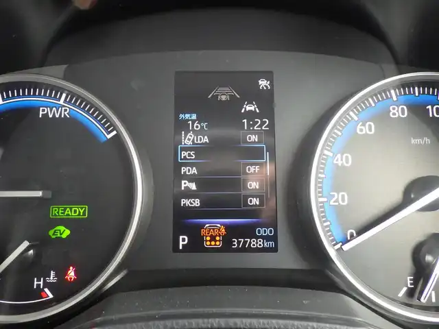 トヨタ ヴォクシー ハイブリッド S－G 千葉県 2023(令5)年 3.8万km ホワイトパールクリスタルシャイン 205/60R16/Toyota Safety Sense/・プリクラッシュセーフティ/・レーンディパーチャーアラート/・オートハイビーム/・レーダークルーズコントロール/左パワースライドドア/右イージークローザードア/10.5インチ純正コネクティッドナビ/地デジTV/【DVD/CD再生機能　Bluetooth接続】/バックカメラ/革巻きステアリング/ステアリングスイッチ/ETC（2.0）/LEDヘッドライト/ウインカーミラー/クリアランスソナー/純正16インチアルミホイル/サイド/カーテンエアバッグ/スマートキー