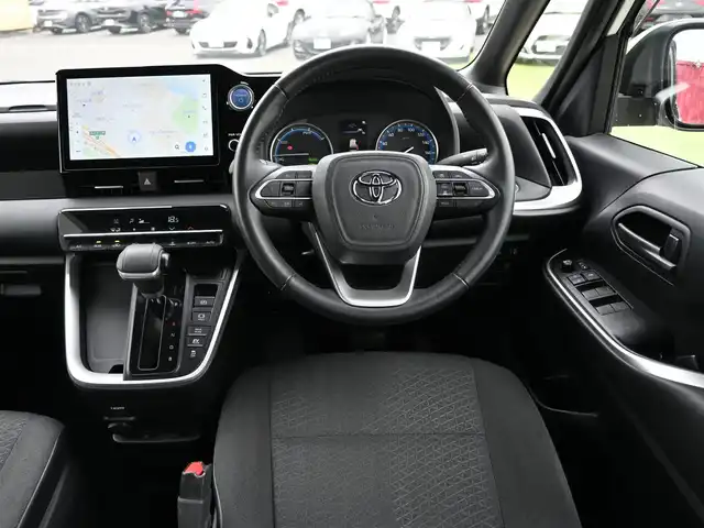 トヨタ ヴォクシー ハイブリッド S－G 千葉県 2023(令5)年 3.8万km ホワイトパールクリスタルシャイン 205/60R16/Toyota Safety Sense/・プリクラッシュセーフティ/・レーンディパーチャーアラート/・オートハイビーム/・レーダークルーズコントロール/左パワースライドドア/右イージークローザードア/10.5インチ純正コネクティッドナビ/地デジTV/【DVD/CD再生機能　Bluetooth接続】/バックカメラ/革巻きステアリング/ステアリングスイッチ/ETC（2.0）/LEDヘッドライト/ウインカーミラー/クリアランスソナー/純正16インチアルミホイル/サイド/カーテンエアバッグ/スマートキー