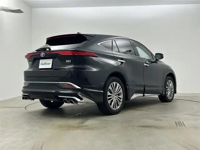 トヨタ ハリアー ハイブリッド Z レザーパッケージ 岡山県 2023(令5)年 4.3万km プレシャスブラックパール 純正12.3インチディスプレイオーディオプラス/【フルセグ/AM/FM/BT/CarPay】/モデリスタエアロ(F/S/R下)/モデリスタマフラーカッター/モデリスタネイルガード/JBLプレミアムサウンド/調光パノラマルーフ/パノラミックビューモニター/デジタルインナーミラー/ヘッドアップディスプレイ/パワーバックドア/ブラインドスポットモニター/パワーシート/シートメモリー/シートヒーター/エアシート/ステリングヒーター/レザーシート/ワイヤレス充電/コーナーセンサー/衝突軽減ブレーキ/スマートキー×２