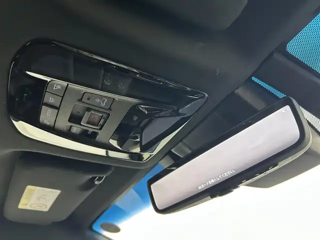 トヨタ ハリアー ハイブリッド Z レザーパッケージ 岡山県 2023(令5)年 4.3万km プレシャスブラックパール 純正12.3インチディスプレイオーディオプラス/【フルセグ/AM/FM/BT/CarPay】/モデリスタエアロ(F/S/R下)/モデリスタマフラーカッター/モデリスタネイルガード/JBLプレミアムサウンド/調光パノラマルーフ/パノラミックビューモニター/デジタルインナーミラー/ヘッドアップディスプレイ/パワーバックドア/ブラインドスポットモニター/パワーシート/シートメモリー/シートヒーター/エアシート/ステリングヒーター/レザーシート/ワイヤレス充電/コーナーセンサー/衝突軽減ブレーキ/スマートキー×２