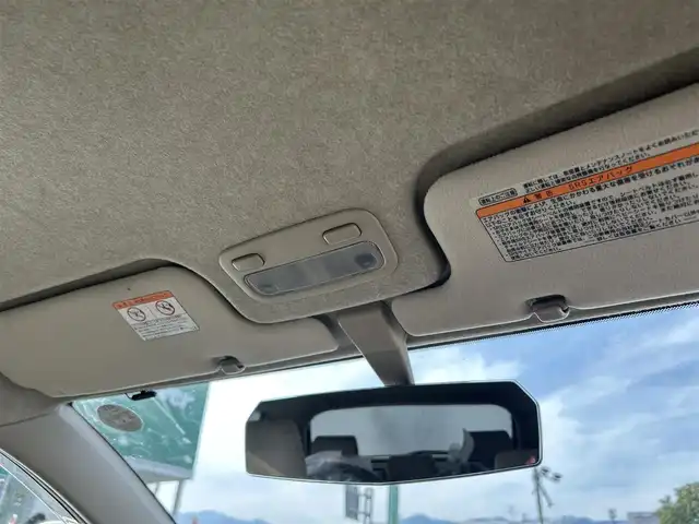 トヨタ アレックス XS 180 福島県 2005(平17)年 8.8万km スーパーホワイトⅡ 社外ナビ/・型番：MDV-333/・ワンセグTV/DVD/CD/AUX/iPod/SD/USB/FM/AM/・ETC/革張りステアリング/4WD/電動格納ミラー/シガーライター/ハロゲンヘッドライト/・オートライト/純正ドアバイザー/純正フロアマット/社外アルミ/・LCZ/積込み冬タイヤ/・DIOS eS6AW/・溝6mm