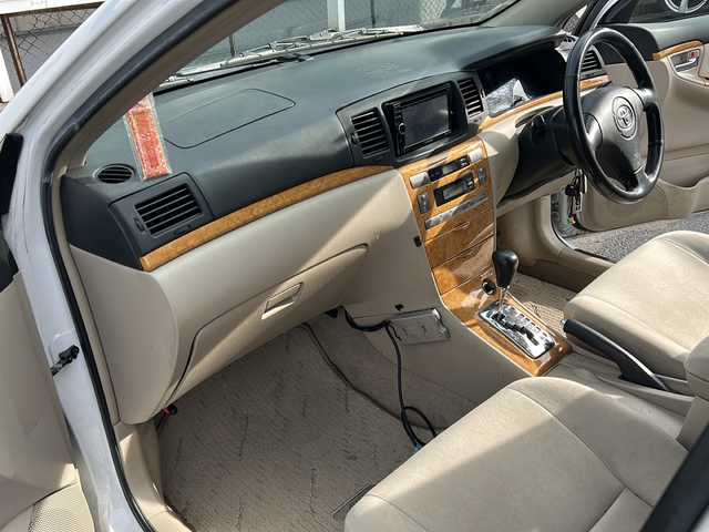 トヨタ アレックス XS 180 福島県 2005(平17)年 8.8万km スーパーホワイトⅡ 社外ナビ/・型番：MDV-333/・ワンセグTV/DVD/CD/AUX/iPod/SD/USB/FM/AM/・ETC/革張りステアリング/4WD/電動格納ミラー/シガーライター/ハロゲンヘッドライト/・オートライト/純正ドアバイザー/純正フロアマット/社外アルミ/・LCZ/積込み冬タイヤ/・DIOS eS6AW/・溝6mm