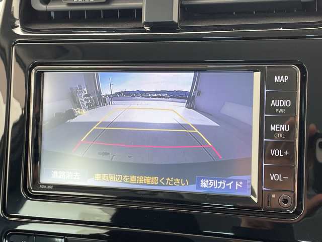 トヨタ プリウス S 愛知県 2020(令2)年 2.3万km グレーメタリック 純正ナビ/レーダークルーズコントロール/バックカメラ/コーナーセンサー/LEDヘッドライト/オートマチックハイビーム/ＥＴＣ/衝突軽減システム/Bluetooth/ステアリングスイッチ/スマートキー/プッシュスタート