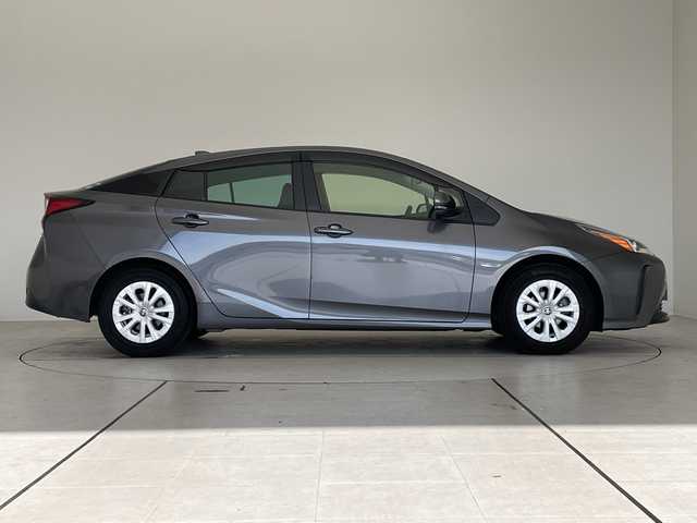 トヨタ プリウス S 愛知県 2020(令2)年 2.3万km グレーメタリック 純正ナビ/レーダークルーズコントロール/バックカメラ/コーナーセンサー/LEDヘッドライト/オートマチックハイビーム/ＥＴＣ/衝突軽減システム/Bluetooth/ステアリングスイッチ/スマートキー/プッシュスタート