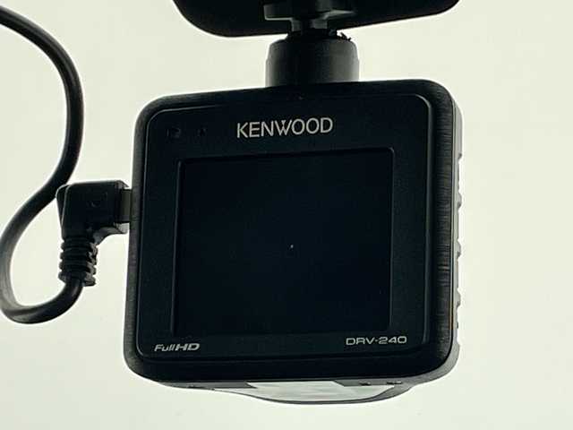 日産 ノート メダリスト エマージェンシーB 愛知県 2014(平26)年 2.4万km ダークメタルグレー SDナビ SDカードなし/全方位カメラ/バックカメラ/HIDヘッドライト/オートライト/ドライブレコーダー/ETC/衝突軽減システム/ワンセグ/CD/Bluetooth/ステアリングスイッチ/スマートキー/プッシュスタート