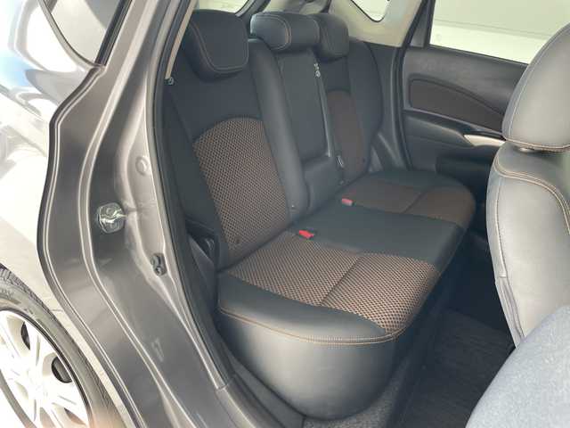 日産 ノート メダリスト エマージェンシーB 愛知県 2014(平26)年 2.4万km ダークメタルグレー SDナビ SDカードなし/全方位カメラ/バックカメラ/HIDヘッドライト/オートライト/ドライブレコーダー/ETC/衝突軽減システム/ワンセグ/CD/Bluetooth/ステアリングスイッチ/スマートキー/プッシュスタート