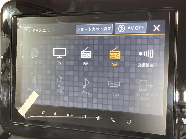 スズキ スペーシア カスタム HYBRID XS 大阪府 2024(令6)年 0.1万km未満 ピュアホワイトパール/ブラック2トーン 届出済未使用車 純正ナビ(フルセグ/Bluetooth) 360カメラ 衝突軽減 両側パワースライドドア レーダークルコン ハーフレザー シートヒーター ハンドルヒーター レーンアシスト 電格ミラー