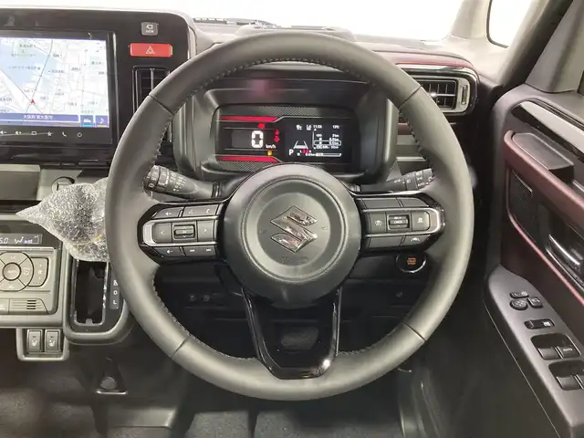 スズキ スペーシア カスタム HYBRID XS 大阪府 2024(令6)年 0.1万km未満 ピュアホワイトパール/ブラック2トーン 届出済未使用車 純正ナビ(フルセグ/Bluetooth) 360カメラ 衝突軽減 両側パワースライドドア レーダークルコン ハーフレザー シートヒーター ハンドルヒーター レーンアシスト 電格ミラー