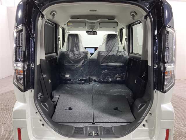 スズキ スペーシア カスタム HYBRID XS 大阪府 2024(令6)年 0.1万km未満 ピュアホワイトパール/ブラック2トーン 届出済未使用車 純正ナビ(フルセグ/Bluetooth) 360カメラ 衝突軽減 両側パワースライドドア レーダークルコン ハーフレザー シートヒーター ハンドルヒーター レーンアシスト 電格ミラー