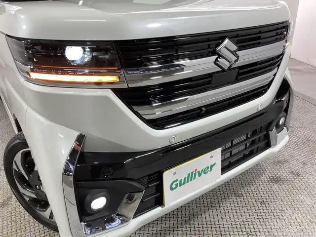 スズキ スペーシア カスタム HYBRID XS 大阪府 2024(令6)年 0.1万km未満 ピュアホワイトパール/ブラック2トーン 届出済未使用車 純正ナビ(フルセグ/Bluetooth) 360カメラ 衝突軽減 両側パワースライドドア レーダークルコン ハーフレザー シートヒーター ハンドルヒーター レーンアシスト 電格ミラー