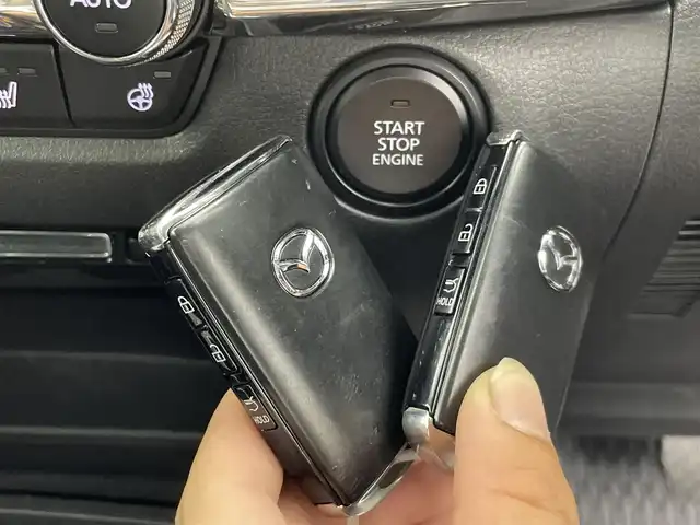 マツダ ＣＸ－３０ 20S プロアクティブツーリングセレ 群馬県 2019(令1)年 1.5万km ポリメタルグレーM 360度セーフティパッケージ/・360度ビューモニター/・ドライバーモニタリング/＝＝＝＝＝/10.25インチセンターディスプレイナビ/・AM/FM/CD/DVD/メモリーオーディオ/Bluetooth/フルセグTV/・AppleCarPlay/AndroidAuto/AmazonAlexa/運転席10Wayパワーシート/ドライビングポジションメモリー機能/前席シートヒーター/i-ACTIVSENSE/・スマートブレーキサポート/・車線逸脱警報システム/レーンキープアシストシステム/・AT誤発進抑制制御/・マツダレーダークルーズコントロール(全車速追従機能付)/・ブラインドスポットモニタリング/・前側/後側方接近車両検知/・交通標識認識システム/・フロント/リアパーキングセンサー