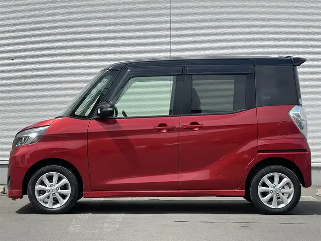 日産 デイズ ルークス ハイウェイスター Xターボ 秋田県 2017(平29)年 5.4万km スパークリングレッド/ブラック 純正ナビ/衝突軽減システム/LEDヘッドライト/ターボ/フルセグ/片側パワスラ/スマートキー/純正アルミ/アイドリングストップ/オートマチックハイビーム/プッシュスタート/ドライブレコーダー/ステアリングスイッチ/社外フロアマット/純正ドアバイザー/ETC/オートライト/オートエアコン/パワーステアリング/パワーウィンドウ/横滑り防止/電動格納ウィンカーミラー/保証書/取扱説明書/記録簿