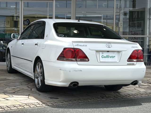 トヨタ クラウン アスリート プレミアムエディション 静岡県 2008(平20)年 14.6万km ホワイトパールクリスタルシャイン 純正ナビ/・バックモニター/・CD/・MD/・FM/AM/・ステアリングスイッチ/主要装備/・プッシュスタート/・サンルーフ/・ETC車載器/・レザーシート/・前席シートヒーター/・メモリ機能付パワーシート/・クルーズコントロール/・純正18インチAW/・純正フロアマット/・オートライト/・キセノンライト/・コーナーセンサー/・カーテンエアバッグ/・スマートキー