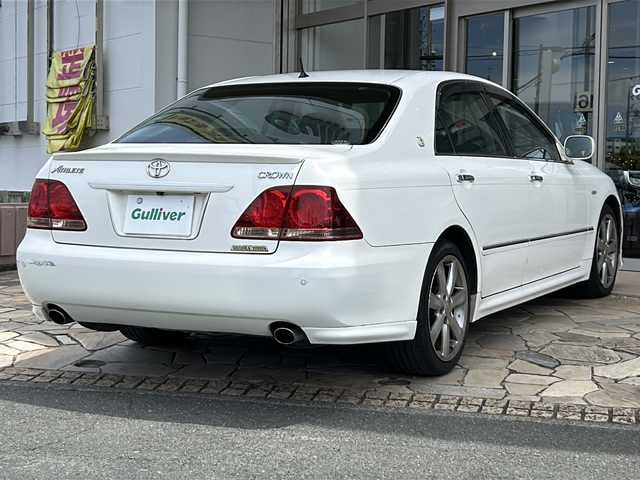 トヨタ クラウン アスリート プレミアムエディション 静岡県 2008(平20)年 14.6万km ホワイトパールクリスタルシャイン 純正ナビ/・バックモニター/・CD/・MD/・FM/AM/・ステアリングスイッチ/主要装備/・プッシュスタート/・サンルーフ/・ETC車載器/・レザーシート/・前席シートヒーター/・メモリ機能付パワーシート/・クルーズコントロール/・純正18インチAW/・純正フロアマット/・オートライト/・キセノンライト/・コーナーセンサー/・カーテンエアバッグ/・スマートキー