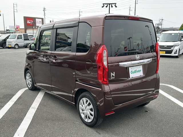 ホンダ Ｎ ＢＯＸ G L ホンダセンシング 岐阜県 2020(令2)年 1.6万km プレミアムアガットブラウンP 純正ＳＤナビ　/レーダークルーズコントロール　/バックカメラ　/ＥＴＣ　/衝突軽減システム　/盗難防止装置　/横滑り防止装置　/レーンキープアシスト　/コーナーセンサー　/片側パワースライド　/ＬＥＤヘッドライト　/オートライト/スマートキー/プッシュスタート/スペアキー/純正フロアマット/ドアバイザー