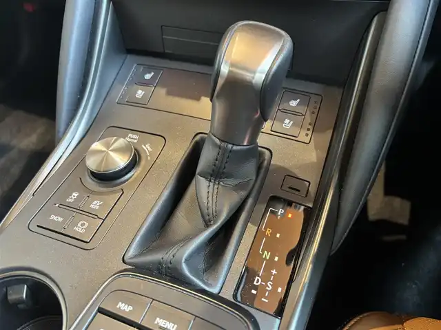 レクサス ＩＳ 300h バージョンL 宮城県 2023(令5)年 1.4万km ソニッククォーツ LexusSafetySystem+/サンルーフ/純正ナビゲーションシステム/フルセグTV/全方位カメラ/三眼LEDヘッドライト/オートマチックハイビーム/ブラウンレザーシート/シートヒーター/エアシート/メモリ機能付きパワーシート/アイドリングストップ/オートホールド/ステアリングスイッチ/ステアリングヒーター/パドルシフト/前後ドライブレコーダー/リヤ電動サンシェード/純正19インチAW/スマートキー/ETC2.0車載器