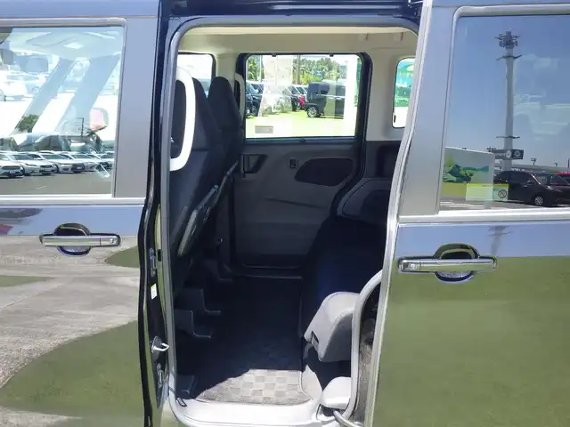 日産 ルークス HWS X プロパイロットED 千葉県 2021(令3)年 4.3万km ブラック エマージェンシーブレーキ/プロパイロット/インテリジェントクルーズコントロール/ハンズフリー両側パワースライドドア/純正メモリーナビ/【CD再生機能　Bluetooth接続】/アラウンドビューモニター/ステアリングスイッチ/ETC/LEDヘッドライト/フォグライト/ウインカーミラー/コーナーセンサー/純正14インチアルミホイル/サイド/カーテン/ニーエアバッグ/インテリジェントキー