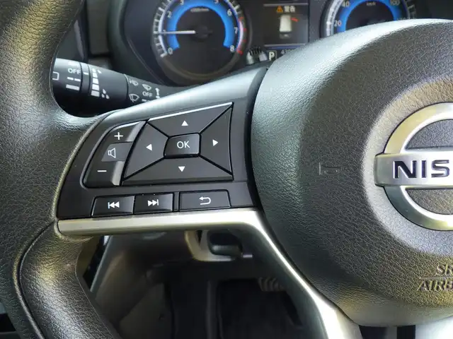 日産 ルークス HWS X プロパイロットED 千葉県 2021(令3)年 4.3万km ブラック エマージェンシーブレーキ/プロパイロット/インテリジェントクルーズコントロール/ハンズフリー両側パワースライドドア/純正メモリーナビ/【CD再生機能　Bluetooth接続】/アラウンドビューモニター/ステアリングスイッチ/ETC/LEDヘッドライト/フォグライト/ウインカーミラー/コーナーセンサー/純正14インチアルミホイル/サイド/カーテン/ニーエアバッグ/インテリジェントキー