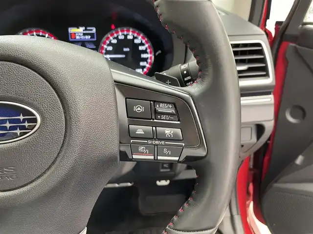 スバル レヴォーグ 2．0STIスポーツアイサイト 滋賀県 2018(平30)年 2.6万km ピュアレッド 禁煙車/純正8型ナビ/CD.DVD.Bluetooth.フルセグ/バック・サイド・フロントカメラ/アイサイトVer3/衝突軽減ブレーキ/レーダークルーズコントロール/レーンキープアシスト/車線逸脱警報/レザーシート/パドルシフト/前席シートヒーター/前席パワーシート（メモリー付き）/ブラインドスポットモニター/ETC/前方ドライブレコーダー/デジタルインナーミラー/電子パーキング/オートブレーキホールド