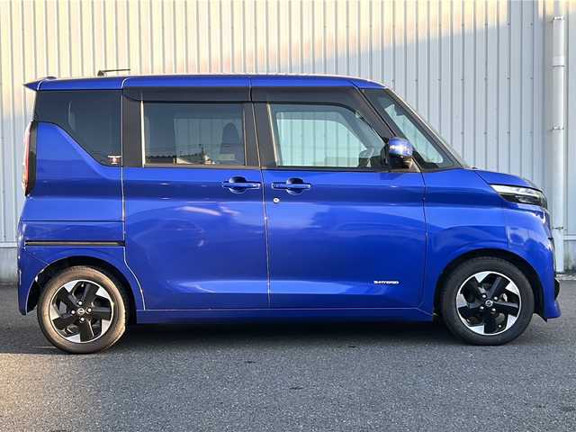 日産 ルークス ハイウェイスター X 神奈川県 2020(令2)年 4.3万km アトランティックブルー 純正SD９インチナビ　(MM317D-2)/BT/CD/DVD/USB/スペアキー1本　/ハンズフリーオートスライドドア/両側パワースライドドア/アラウンドビューモニター　/バックカメラ/サーキュレーター　/前後コーナーセンサー　/ウィンカーミラー　/ドライブレコーダー　/ビルドインETC　/アラウンドビューモニター　/ABS/横滑り防止装置/レーンキープアシスト/衝突被害軽減システム