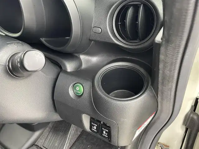 ホンダ Ｎ ＢＯＸ G SSパッケージ 埼玉県 2015(平27)年 7.3万km プレミアムホワイトパール 両側パワースライドドア/純正メモリナビ(型式：VXM-155VSi)/CD/DVD/Bluetooth/フルセグ/バックカメラ/ドライブレコーダー/ETC/純正14インチAW/純正フロアマット/プッシュスタート/スマートキー