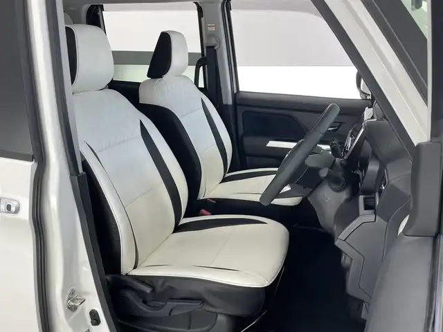 トヨタ ルーミー カスタムG－T 愛知県 2022(令4)年 1.7万km パールホワイトⅢ 純正９型ナビ　スマアシIII　禁煙車　フルセグTV DVD 全方位カメラ ターボ 追従クルコン 2.0ETC 前後ドラレコ 両側パワスラ LEDライト フォグランプ 逸脱警報 衝突軽減 アイドリングストップ　純正15インチアルミホイール コーナーセンサー カーテンエアバッグ