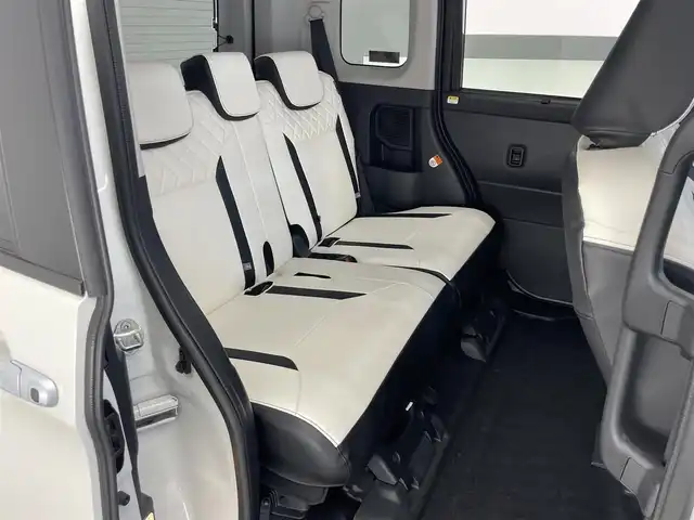 トヨタ ルーミー カスタムG－T 愛知県 2022(令4)年 1.7万km パールホワイトⅢ 純正９型ナビ　スマアシIII　禁煙車　フルセグTV DVD 全方位カメラ ターボ 追従クルコン 2.0ETC 前後ドラレコ 両側パワスラ LEDライト フォグランプ 逸脱警報 衝突軽減 アイドリングストップ　純正15インチアルミホイール コーナーセンサー カーテンエアバッグ
