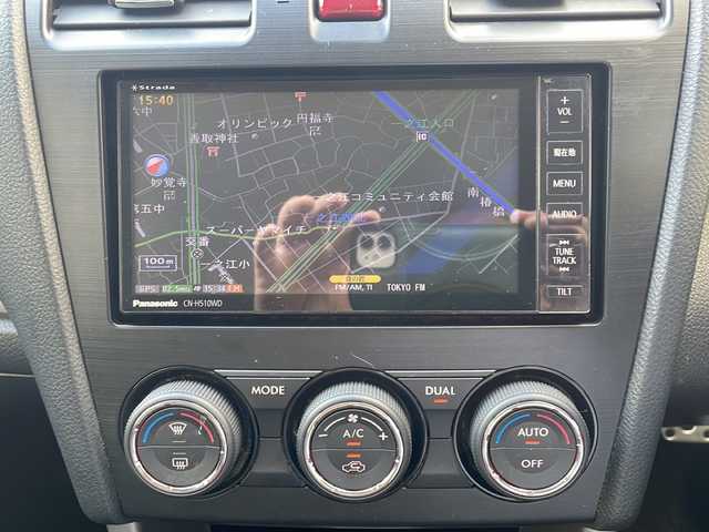 スバル フォレスター 2．0XT アイサイト 東京都 2013(平25)年 7.3万km アイスシルバーメタリック ４WD/IC付ターボ/Panasonic製HDDナビ（CN-510WD）/・フルセグTV/BT/AM/FM/バックカメラ/プッシュスタート/ETC/社外製フロアマット/前席ヒートシーター/前席パワーシート/追従型クルーズコントロール/レーンキープアシスト/オートライト/盗難防止装置/エアバック（ダブル+サイド）/カーテンエアバック/衝突被害軽減システム/電動リアゲート/純正18インチAW/INNO製ルーフキャリア/スマートキー×2/保証書/取扱説明書
