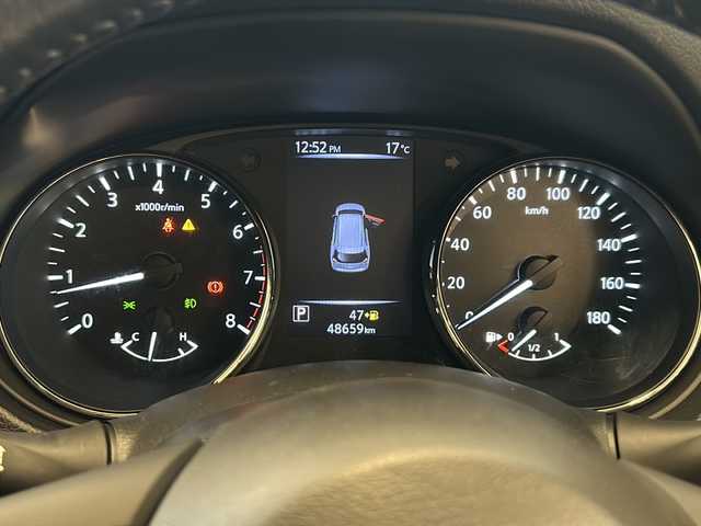 日産 エクストレイル 20X 岐阜県 2017(平29)年 4.9万km ブリリアントホワイトパール サンルーフ/4WD/ナビゲーション/アラウンドビューカメラ/フルセグテレビ/デジタルインナーミラー/電動リアゲート/ETC/革シート/シートヒーター/純正フロアマット/スマートキー/プッシュスタート/スペアキー/オートエアコン/ルーフレール/純正アルミホイール/LEDヘッドライト/オートライト/フォグランプ