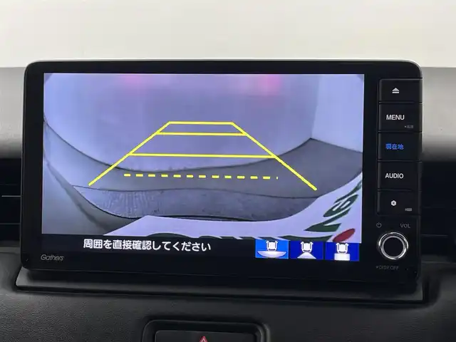 ホンダ ヴェゼル ハイブリッド e:HEV X 道央・札幌 2022(令4)年 6.3万km サンドカーキパール ・４WD/・寒冷地仕様/・純正ナビゲーション/　CD/DVD/BT/フルセグ/iPod/SD/・ビルトインETC/・社外ドライブレコーダー前後/・バックカメラ/・衝突軽減ブレーキ/・横滑り防止装置/・レーダークルーズコントロール/・レーンキープアシスト/・前後コーナーセンサー/・前席シートヒーター/・オートライト/・オートマチックハイビーム/・LEDヘッドライト/・パドルシフト/・ダウンヒルアシストコントロール/・純正フロアマット/・プッシュスタート/・スマートキー/・純正AW16インチ/・ステアリングスイッチ