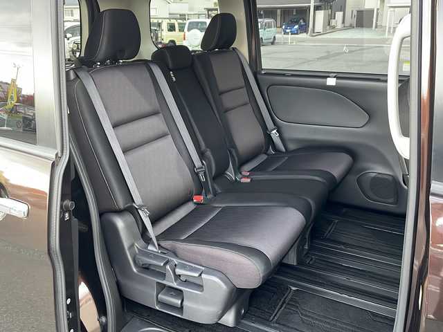 日産 セレナ ハイウェイスター G プロパイロットED 山形県 2016(平28)年 8万km インペリアルアンバーP 純正9インチナビ(TV/BD/BT/USB/MSV/SD)/フルセグ/プロパイロット/エマージェンシーブレーキ/電動パーキングブレーキ/オートホールド/両側パワースライド/純正フリップダウン/バックカメラ/アイドリングストップ/ETC/ドライブレコーダー(前後)/革巻きステアリング/ウィンカーミラー/後席サンシェード/フォグランプ