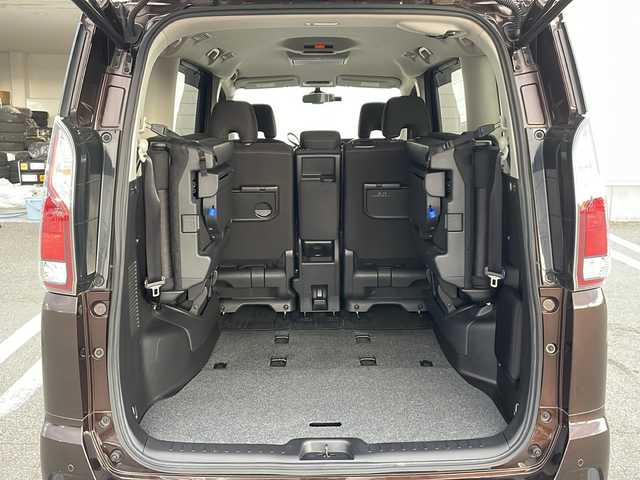 日産 セレナ ハイウェイスター G プロパイロットED 山形県 2016(平28)年 8万km インペリアルアンバーP 純正9インチナビ(TV/BD/BT/USB/MSV/SD)/フルセグ/プロパイロット/エマージェンシーブレーキ/電動パーキングブレーキ/オートホールド/両側パワースライド/純正フリップダウン/バックカメラ/アイドリングストップ/ETC/ドライブレコーダー(前後)/革巻きステアリング/ウィンカーミラー/後席サンシェード/フォグランプ