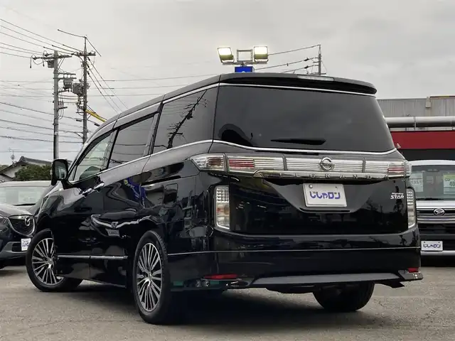 日産 エルグランド 250ハイウェイスターS 静岡県 2016(平28)年 11.7万km ファントムブラック (株)IDOMが運営する【じしゃロン焼津店】の自社ローン専用車両になります。こちらは現金またはオートローンご利用時の価格です。自社ローンご希望の方は別途その旨お申付け下さい /純正ＳＤナビ/（フルセグＴＶ/Ｂｌｕｅｔｏｏｔｈ接続/ＣＤ/ＤＶＤ/ミュージックサーバー）/両側パワースライドドア/バックカメラ/フリップダウンモニター/ETC/LEDヘッドライト/オートライト/プッシュスタート＆スマートキー