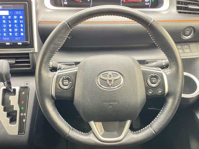 トヨタ シエンタ G クエロ 愛知県 2019(令1)年 4.1万km ブラックマイカ/ラディアントグリーンメタリック 2トーン トヨタセーフティセンス/純正9こ型ナビ　SDカードなし/全方位カメラ/両側パワースライドドア/シートヒーター/Bluetooth/コーナーセンサー/純正アルミホイール/LEDヘッドライト/オートマチックハイビーム/ドライブレコーダー/ETC/衝突軽減システム/フルセグ/Bluetooth/ステアリングスイッチ/スマートキー/プッシュスタート