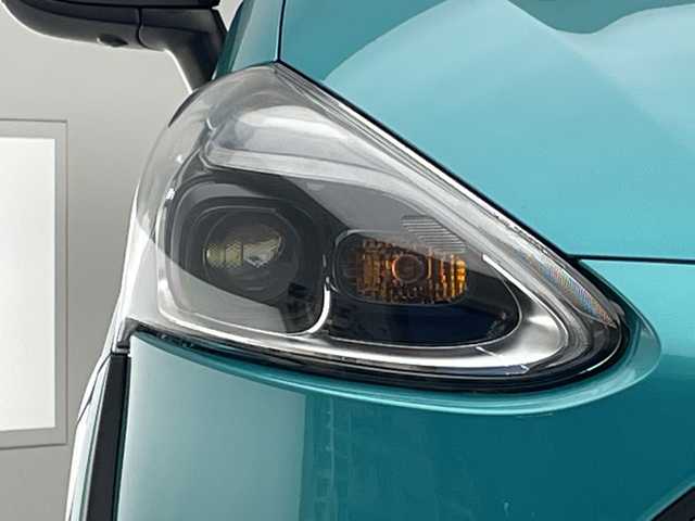 トヨタ シエンタ G クエロ 愛知県 2019(令1)年 4.1万km ブラックマイカ/ラディアントグリーンメタリック 2トーン トヨタセーフティセンス/純正9こ型ナビ　SDカードなし/全方位カメラ/両側パワースライドドア/シートヒーター/Bluetooth/コーナーセンサー/純正アルミホイール/LEDヘッドライト/オートマチックハイビーム/ドライブレコーダー/ETC/衝突軽減システム/フルセグ/Bluetooth/ステアリングスイッチ/スマートキー/プッシュスタート