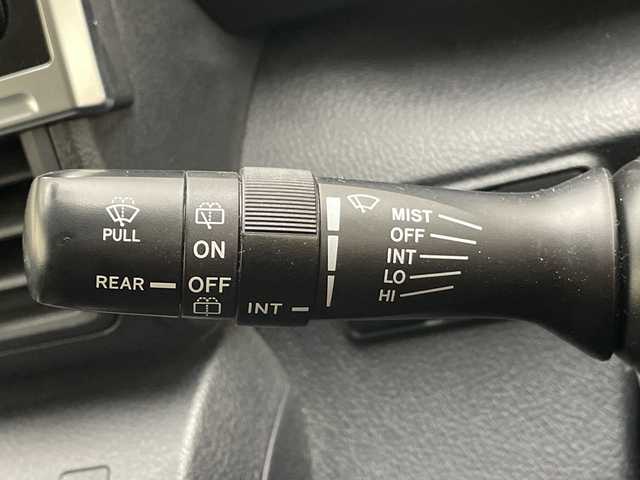 トヨタ シエンタ G クエロ 愛知県 2019(令1)年 4.1万km ブラックマイカ/ラディアントグリーンメタリック 2トーン トヨタセーフティセンス/純正9こ型ナビ　SDカードなし/全方位カメラ/両側パワースライドドア/シートヒーター/Bluetooth/コーナーセンサー/純正アルミホイール/LEDヘッドライト/オートマチックハイビーム/ドライブレコーダー/ETC/衝突軽減システム/フルセグ/Bluetooth/ステアリングスイッチ/スマートキー/プッシュスタート