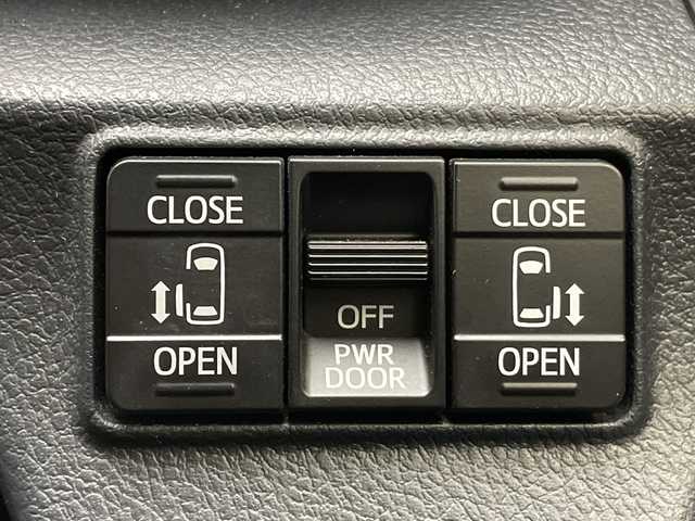 トヨタ シエンタ G クエロ 愛知県 2019(令1)年 4.1万km ブラックマイカ/ラディアントグリーンメタリック 2トーン トヨタセーフティセンス/純正9こ型ナビ　SDカードなし/全方位カメラ/両側パワースライドドア/シートヒーター/Bluetooth/コーナーセンサー/純正アルミホイール/LEDヘッドライト/オートマチックハイビーム/ドライブレコーダー/ETC/衝突軽減システム/フルセグ/Bluetooth/ステアリングスイッチ/スマートキー/プッシュスタート