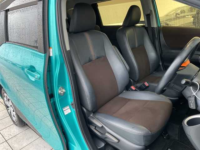 トヨタ シエンタ G クエロ 愛知県 2019(令1)年 4.1万km ブラックマイカ/ラディアントグリーンメタリック 2トーン トヨタセーフティセンス/純正9こ型ナビ　SDカードなし/全方位カメラ/両側パワースライドドア/シートヒーター/Bluetooth/コーナーセンサー/純正アルミホイール/LEDヘッドライト/オートマチックハイビーム/ドライブレコーダー/ETC/衝突軽減システム/フルセグ/Bluetooth/ステアリングスイッチ/スマートキー/プッシュスタート