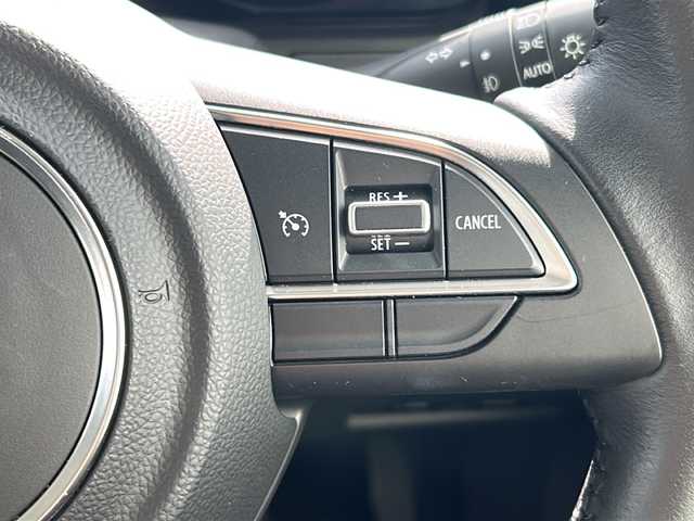 スズキ ジムニー XC 三重県 2018(平30)年 1.6万km ピュアホワイトP 禁煙/純正8型ナビ/ナビ連動ドラレコ/バックカメラ/ビルトインETC/シートヒーター/レーンキープアシスト/衝突被害軽減システム/クルーズコントロール/ダウンヒルアシストコントロール/LEDオートライト/フォグランプ/ステアリングスイッチ/電動格納ミラー/純正16インチAW