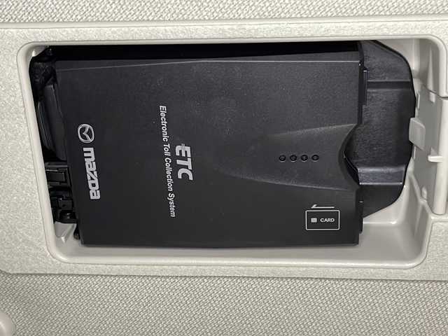 マツダ ＣＸ－３ XD ツーリング 広島県 2015(平27)年 6.8万km セラミックM 純正ナビ　/バックカメラ　/フルセグＴＶ　/クルーズコントロール　/ブラインドスポットモニター　/ＢＯＳＥプレミアムサウンドシステム　/オートライト　/衝突軽減ブレーキ　/ＬＥＤヘッドランプ　/スマートキー　/ＥＴＣ/純正18インチアルミホイール(215/50/R18)/エアバック（運転席/助手席/サイド/カーテン）