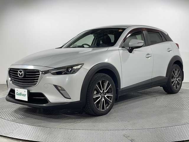 マツダ ＣＸ－３ XD ツーリング 広島県 2015(平27)年 6.8万km セラミックM 純正ナビ　/バックカメラ　/フルセグＴＶ　/クルーズコントロール　/ブラインドスポットモニター　/ＢＯＳＥプレミアムサウンドシステム　/オートライト　/衝突軽減ブレーキ　/ＬＥＤヘッドランプ　/スマートキー　/ＥＴＣ/純正18インチアルミホイール(215/50/R18)/エアバック（運転席/助手席/サイド/カーテン）